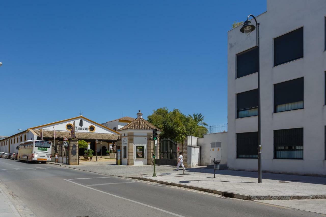 Real Escuela Home Jerez de la Frontera Exterior foto